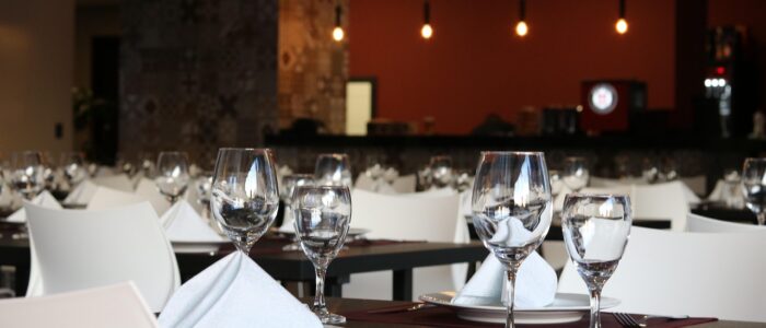 restaurant-3502712_1280